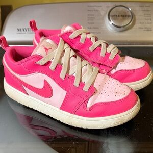 Nike Kids Bright Pink Sneakers